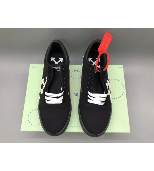 Off-White Vulc Low Top White | Black