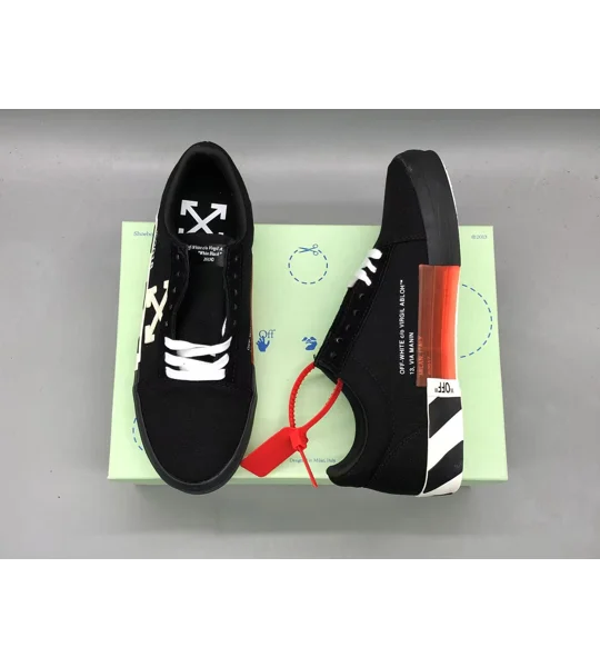 Off-White Vulc Low Top White | Black