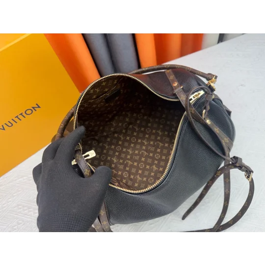 Louis Vuitton Leather Calfskin Monogram Express PM