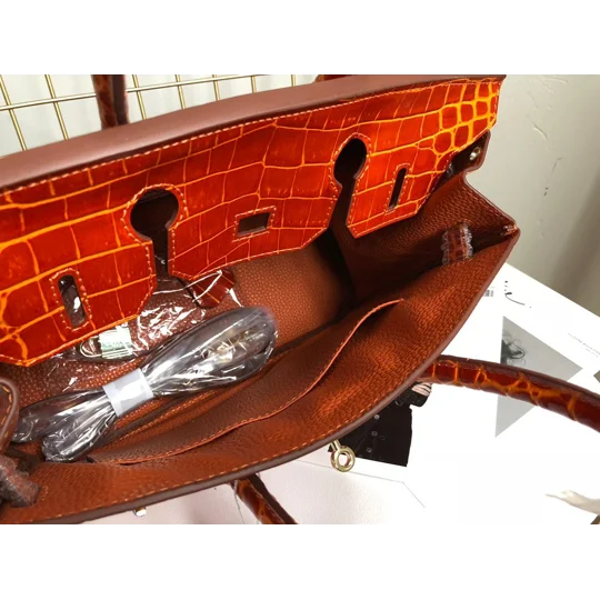 Luxury Crocodile-Embossed Top-Grain Cowhide Handbag