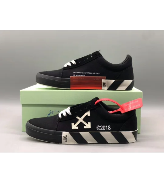 Off-White Vulc Low Top White | Black