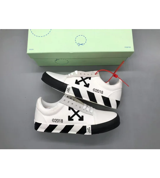 Off-White Vulc Low Top White | Black