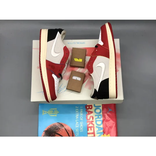 Trophy Room x Air Jordan 1 Retro Low OG SP 'Rookie Card