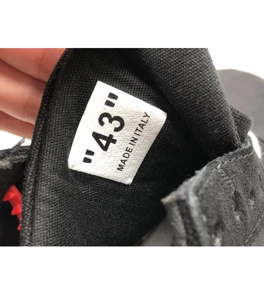 Off-White Vulc Low Top White | Black