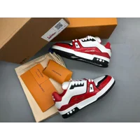 1AIWI9 LV Trainer Sneaker