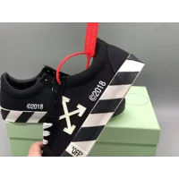Off-White Vulc Low Top White | Black