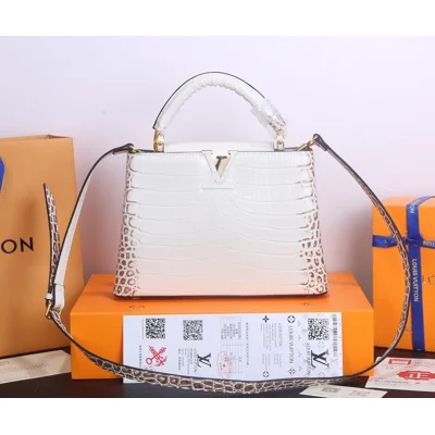 Full Leather Lychee Grain Wristband Flap Women's Crossbody..