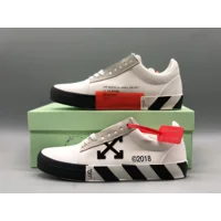 Off-White Vulc Low Top White | Black