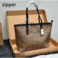 Coach City Tote Bag In Signature Canvas