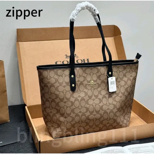 Coach City Tote Bag In Signature Canvas