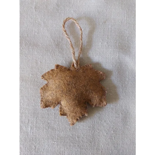Leaf Felt Hanging Decoration