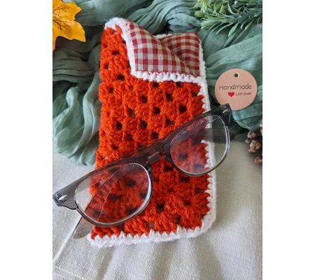 Crochet Eyeglasses Case - Soft lined, Fold-Over Top, Rust/Blush