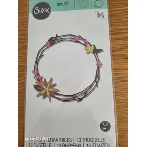 Thinlits - Pretty Wreath