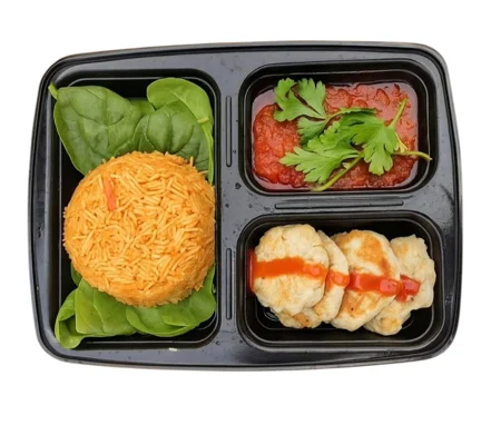 Kipburger jollof rijst