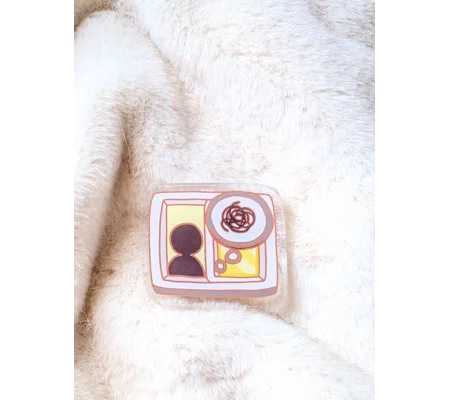 Pins Tomodachi Brouillard