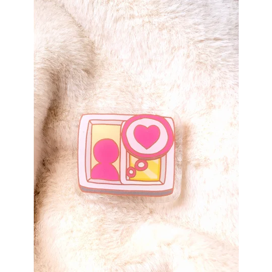 Pin Tomodachi Coeur
