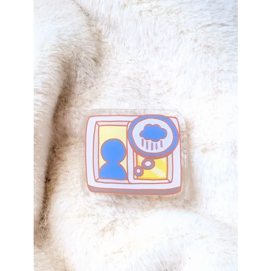 Pins Tomodachi Triste
