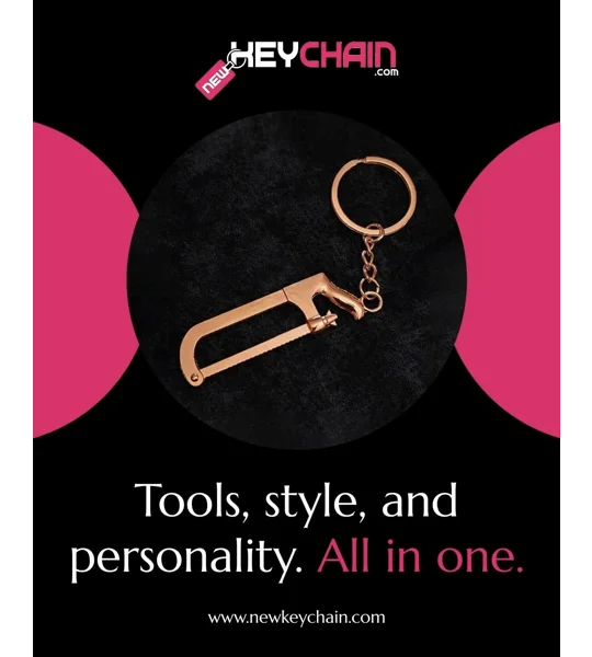 Hacksaw Keychain