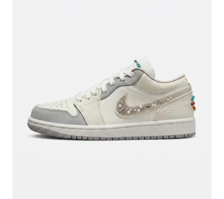 Air Jordan 1 Low SE "Atmosphere Grey / Sail"