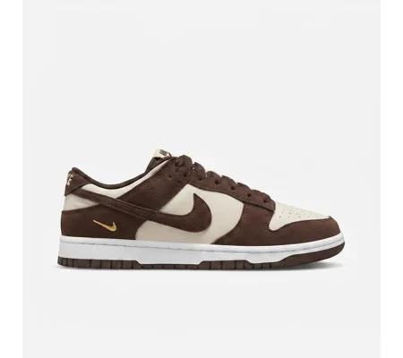 Nike Dunk Low "Dark Mocha"