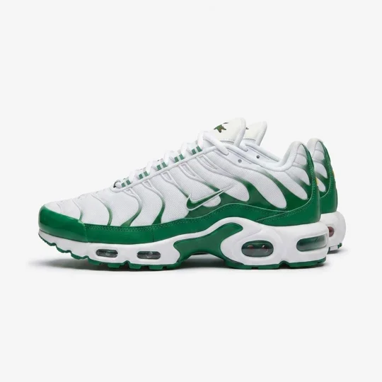 Nike Air Max Plus "White / Pine Green"