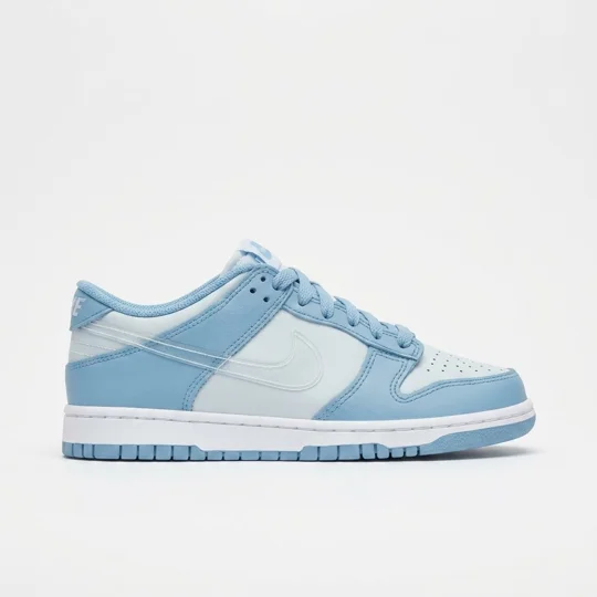 Nike Dunk Low "University Blue"