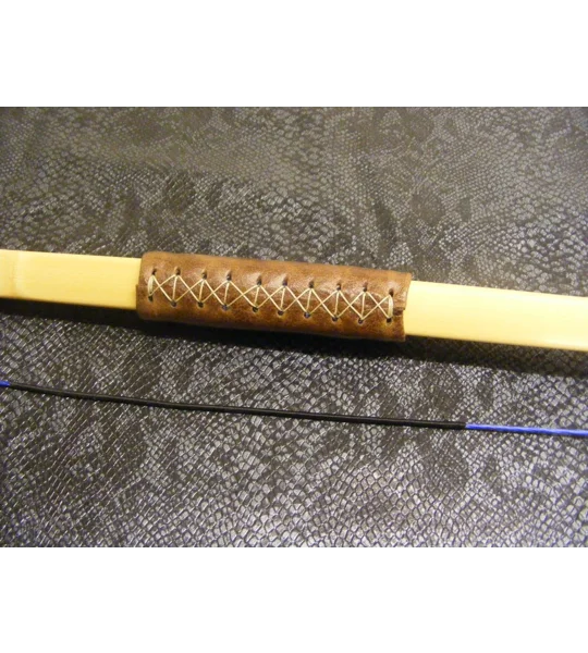 Avenger Bamboo English Longbow