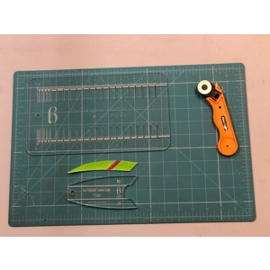 Feather splicing jig