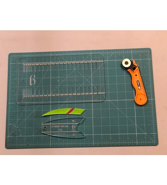 Feather splicing jig