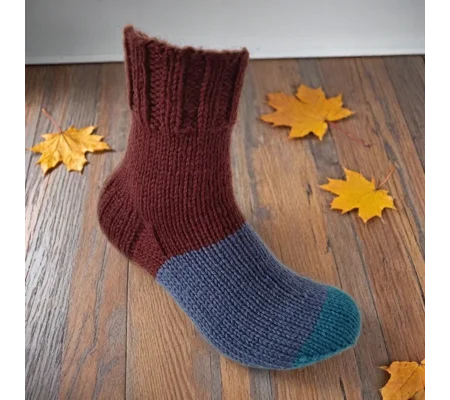 Hand Knit Women Wool Socks Maroon - Blue