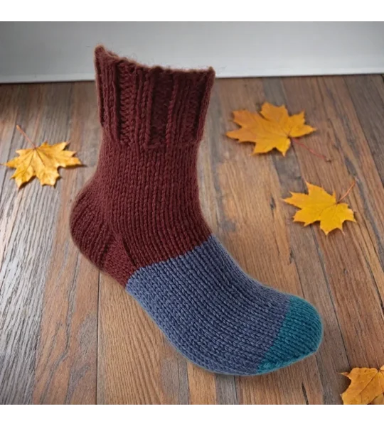 Hand Knit Women Wool Socks Maroon - Blue