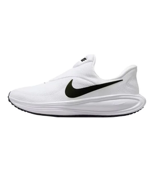 Nike Revolution 8 easy on