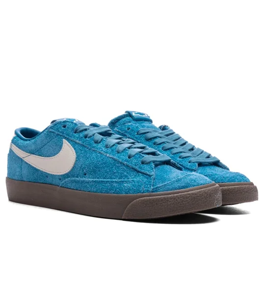 Nike Blazer book Trainers