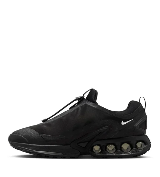 UK- 12 NIKE AIR MAX DN ROAM