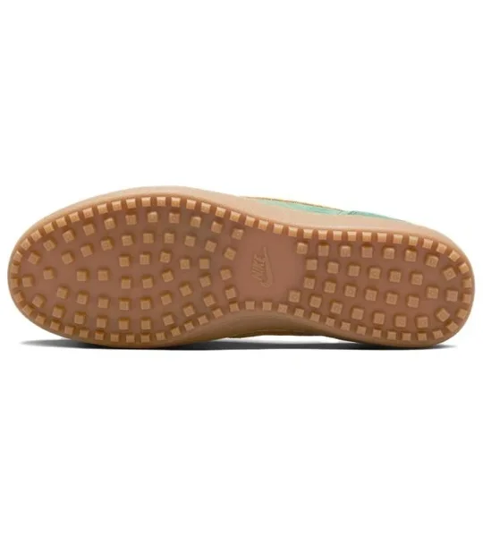 UK- 3.5 NIKE FIELD GENERALS