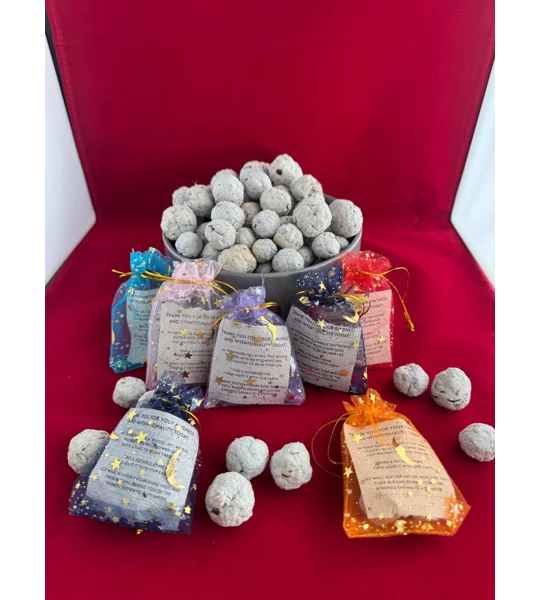 Pollinator Friendly Wildflower Seed Bomb Thank You Gift | Plantable Favor with Handmade Paper Card