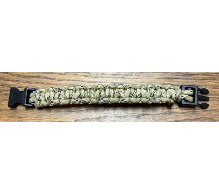 Parachute cord bracelet