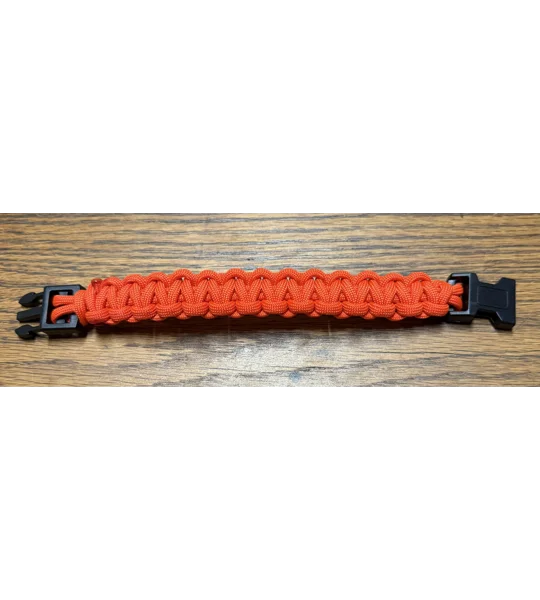 Parachute cord bracelet