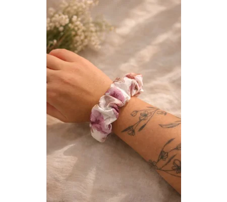 Scrunchie - Faded Floral