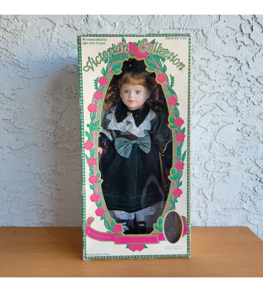 Victorian Collection Genuine Porcelain Doll Alice Ed-1995 By Melissa Jane
