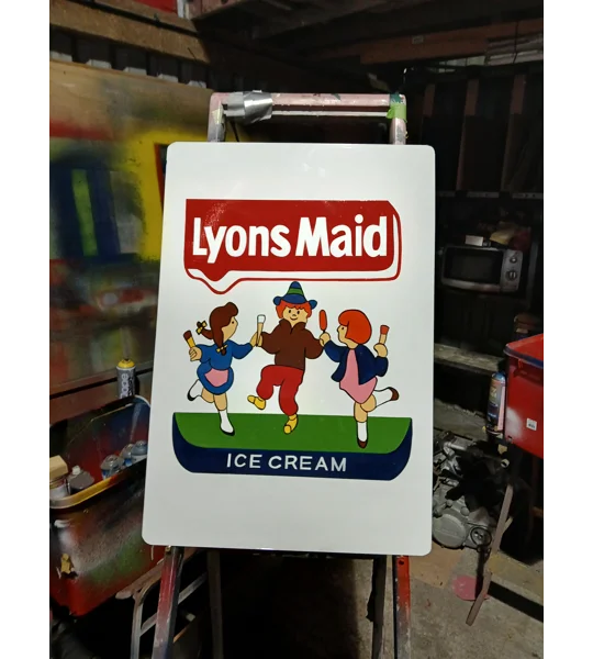Lyons maid