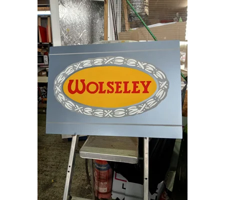 Wolseley car logo