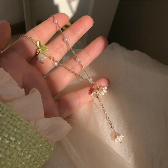 Lily of the Valley Pearl Flower Necklace | KEEPSORA