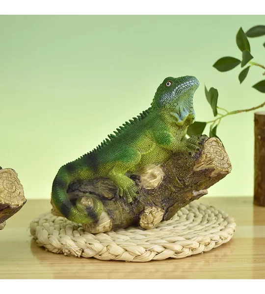 Lizard Ornament – Resin Reptile Figurine for Living Room & Wine Cabinet Decor – FREE SHIPPING