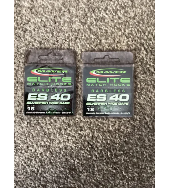2 x Maver Elite ES40 wide gape barbless silver fish hooks