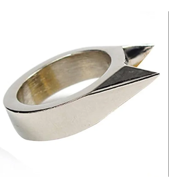 "Jab" Ring