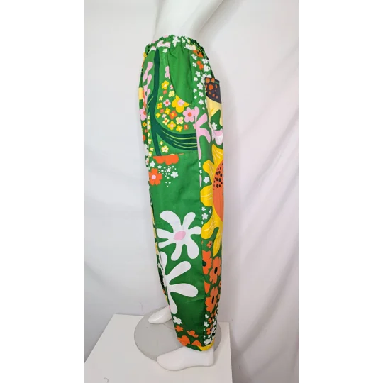 Barrel Leg Trousers: Size 16 sunflower pattern pants, thick cotton floral print trousers