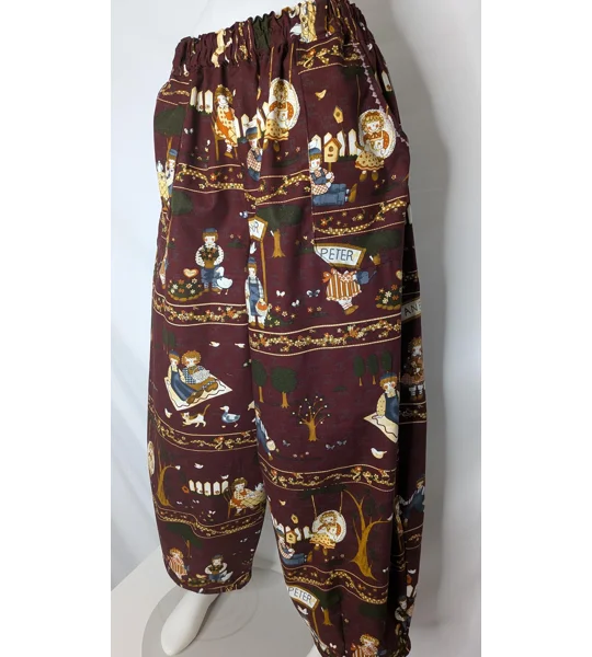 Trousers Size 20, Barrel leg, rag doll garden