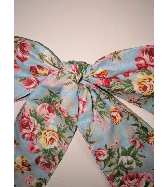 Upcycled Fabric Barrette Hair Giant Feminine bow: vintage floral hair decoration