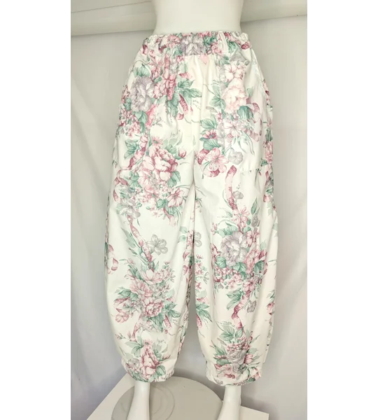 Reworked barrel Leg Trousers: Size 16, antique leafy rose